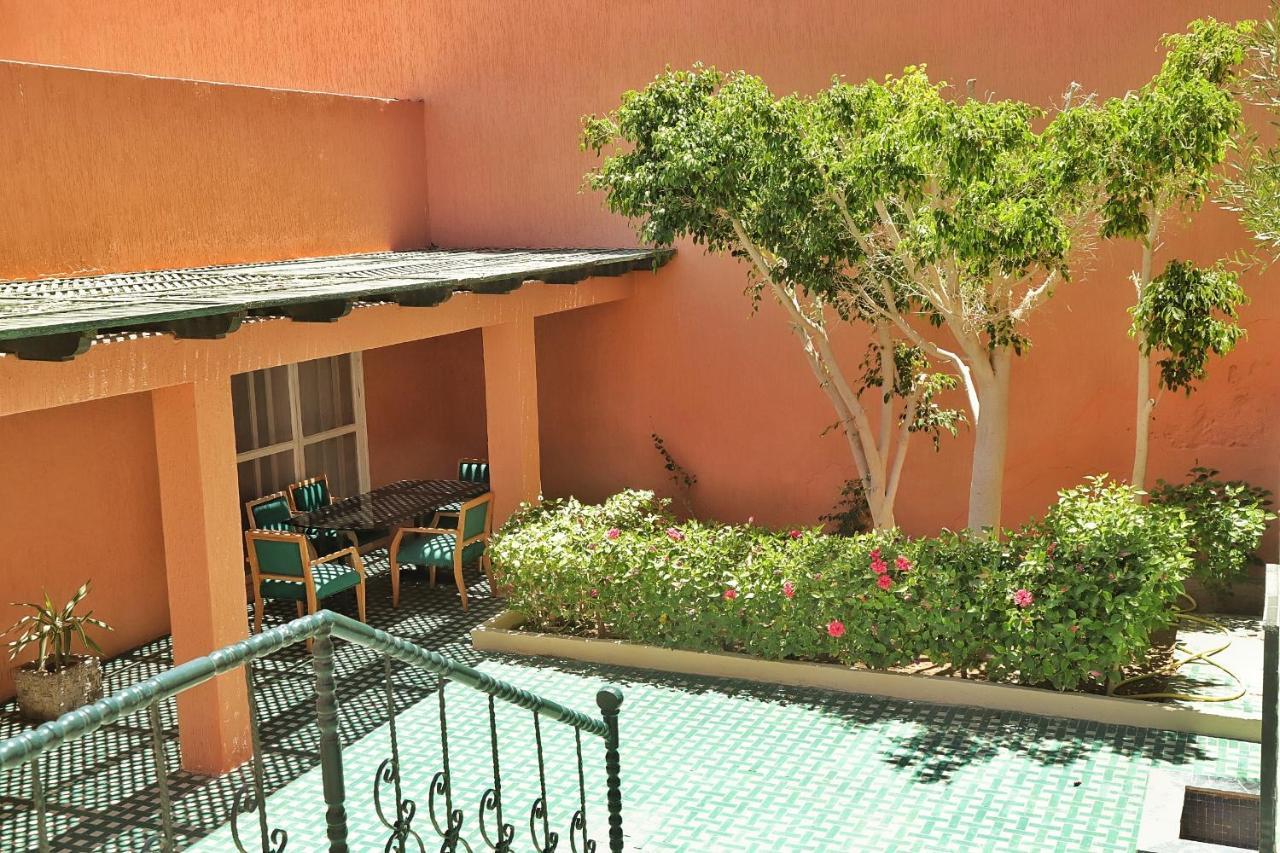 Hotel Parador Laayoune  Exterior photo